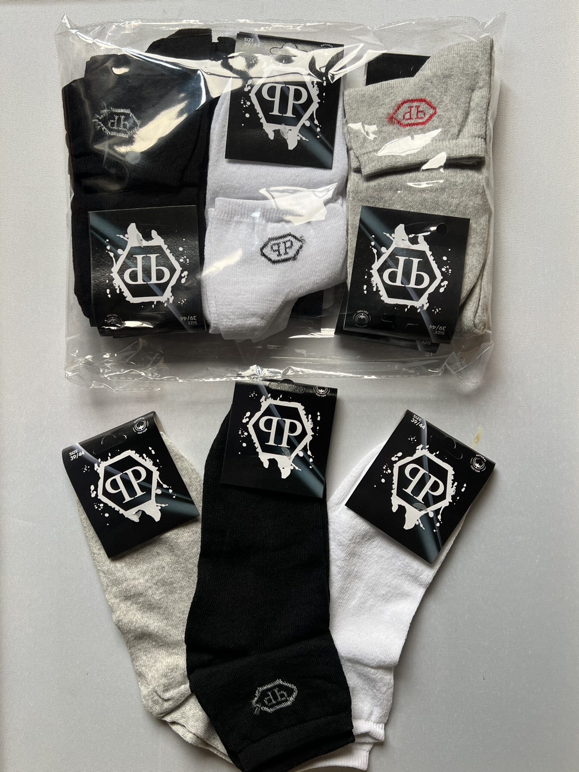 مجموعة 12 تقاشير دومي