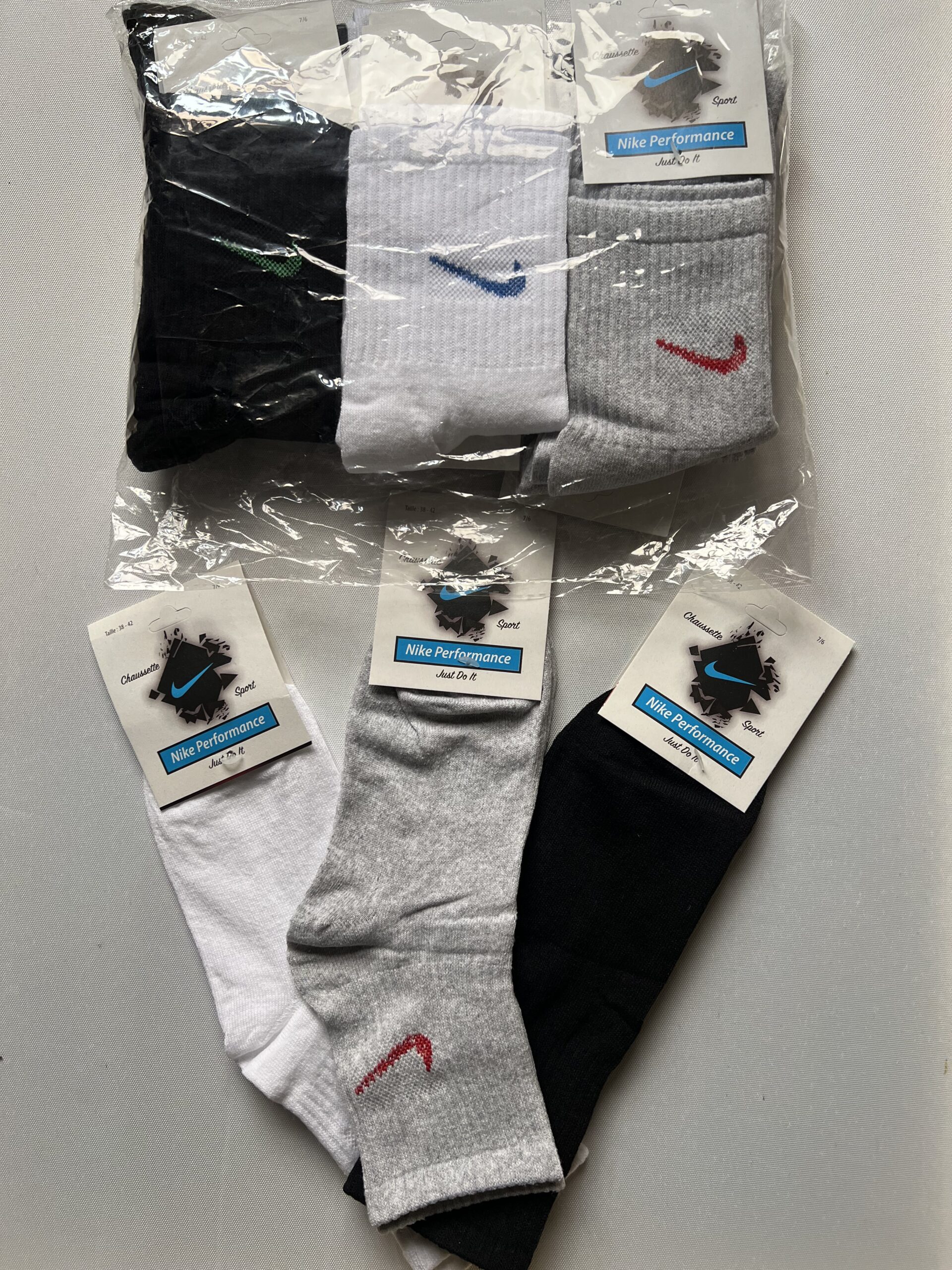 مجموعة 12 تقاشير طوال